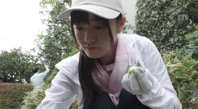 MIDV-700 退屈なド田舎で私は近所のおじさんを涎ベロキスで勃起を誘い、汗だく密着ベロチュウ体位で何度も射精させて暇潰しをしています… 宮下玲奈
