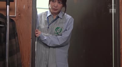 MIMK-153 チャラ男に屈服！イライラ女店長がバイトに脅され24時間セックス営業！実写版 弥生みづき